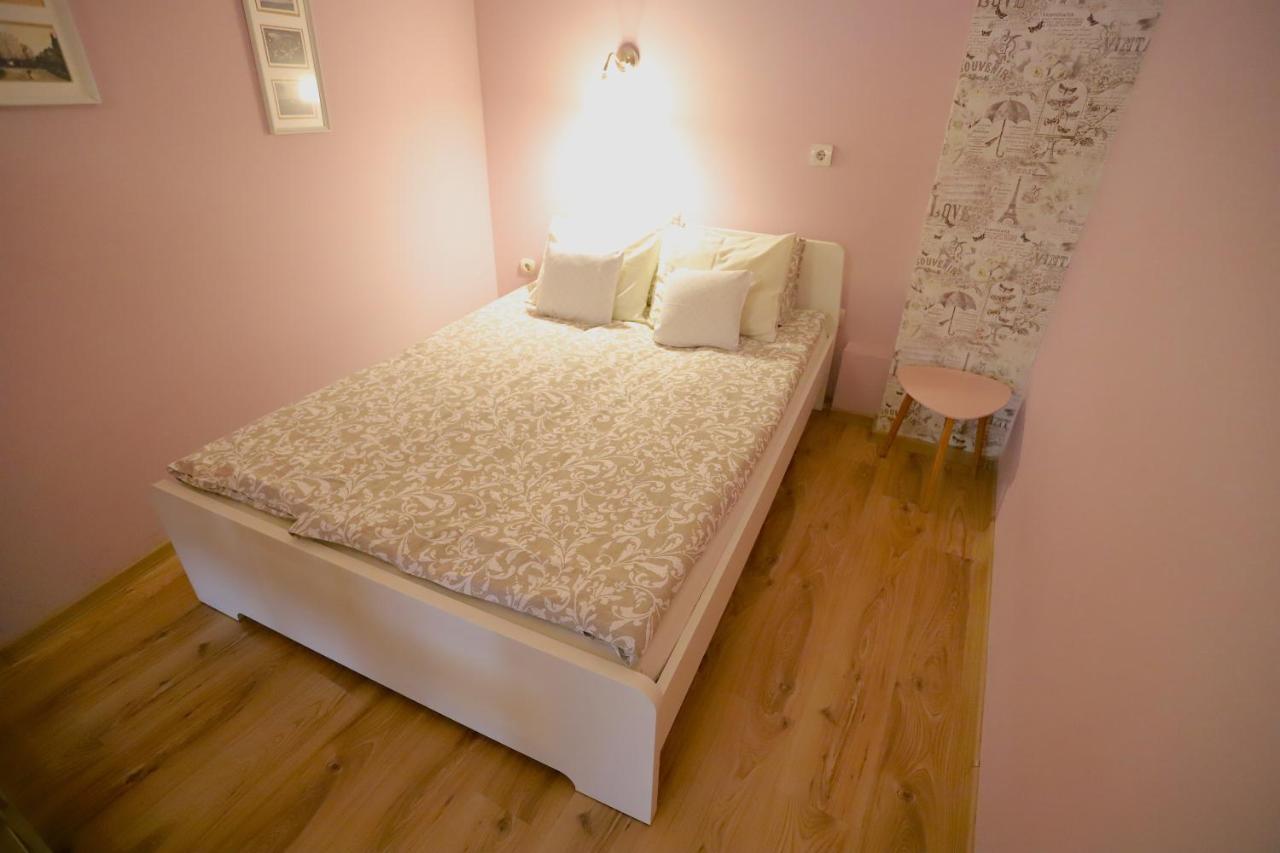 Studio Ulpia Plovdiv Luaran gambar